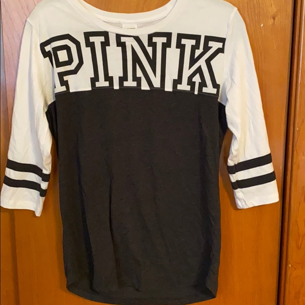 VS Pink Tee